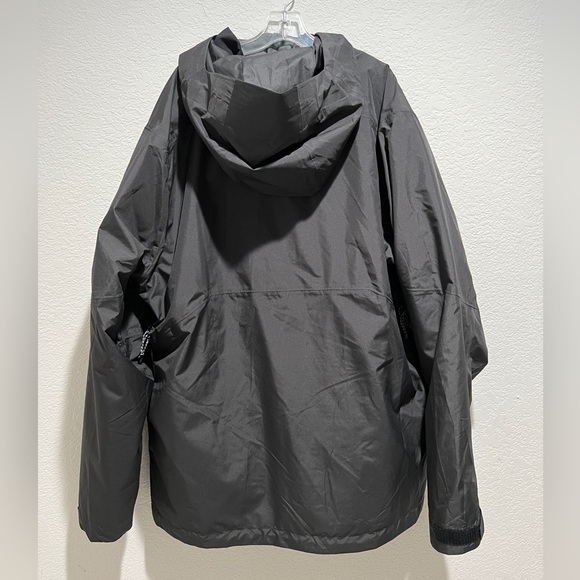 Patagonia Men's 3-in-1 Powder Town Jacket - Picture 3 of 9